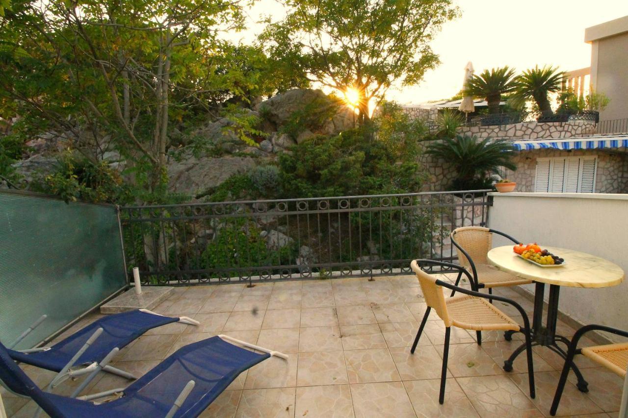 Apartments Mitrovici Milocer سفيتي ستيفان المظهر الخارجي الصورة