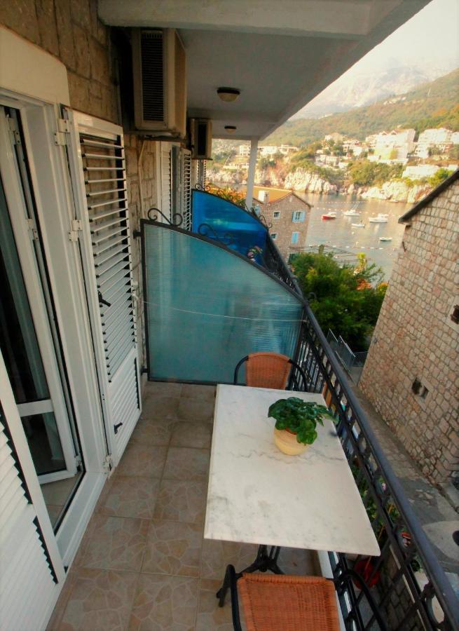 Apartments Mitrovici Milocer سفيتي ستيفان المظهر الخارجي الصورة