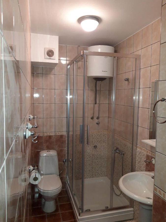 Apartments Mitrovici Milocer سفيتي ستيفان المظهر الخارجي الصورة