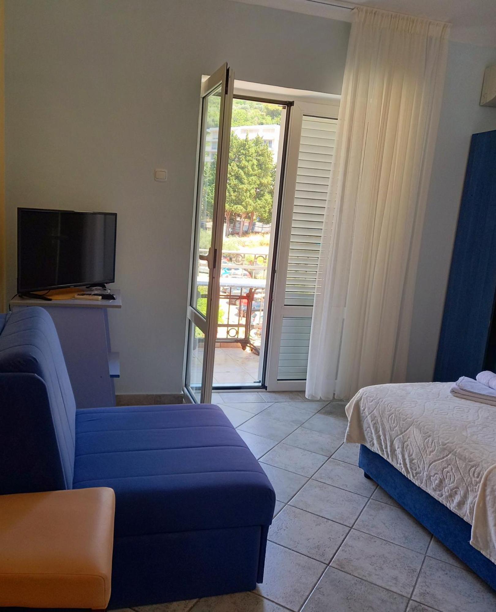 Apartments Mitrovici Milocer سفيتي ستيفان المظهر الخارجي الصورة