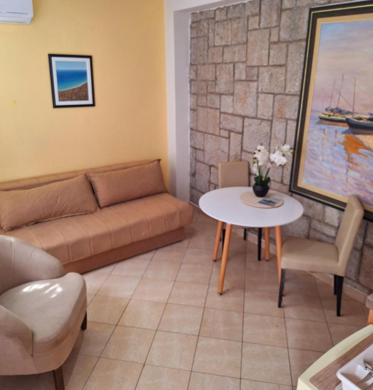 Apartments Mitrovici Milocer سفيتي ستيفان المظهر الخارجي الصورة